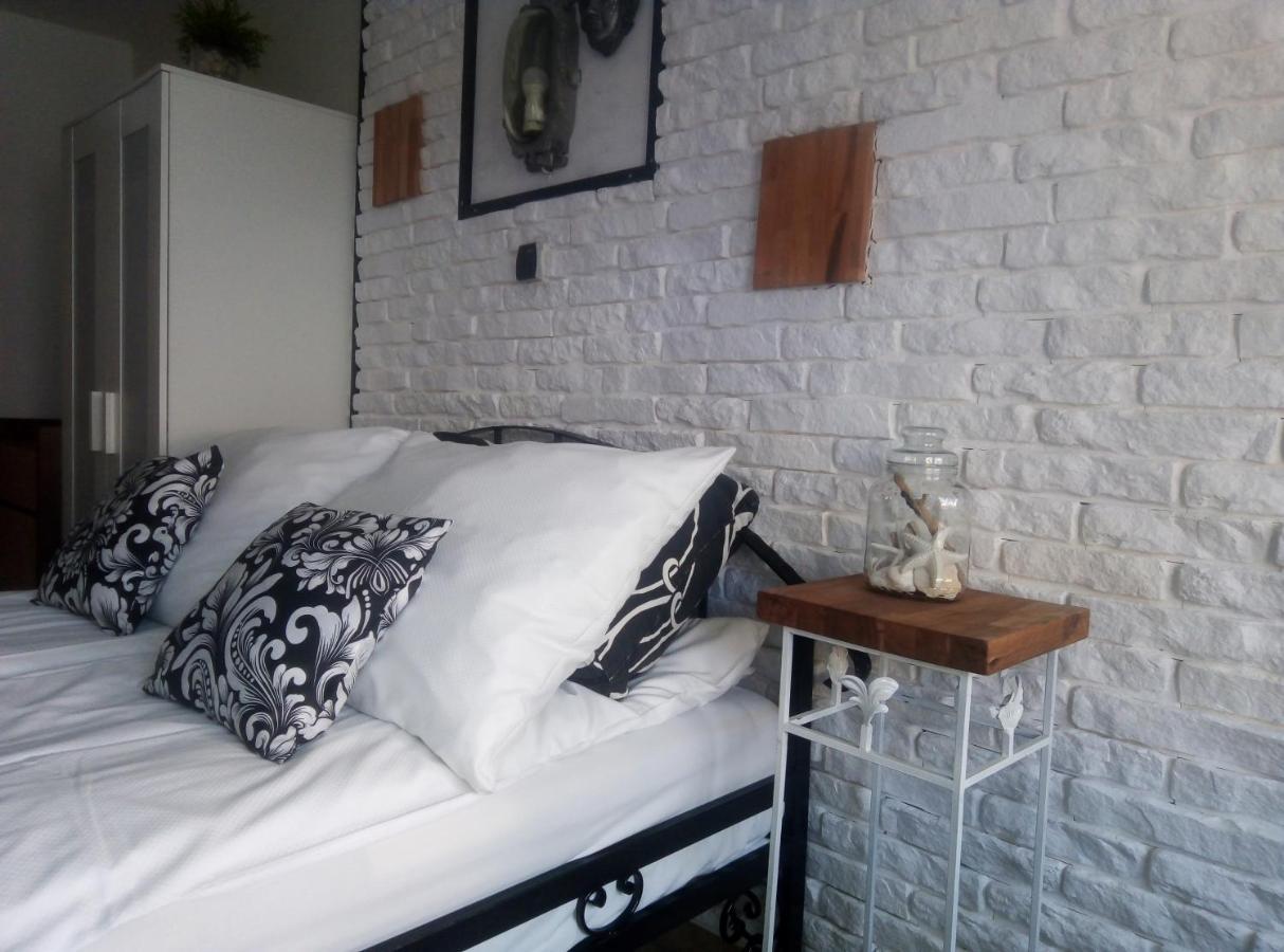 K 2 Hotel Jastrzębia Góra Buitenkant foto