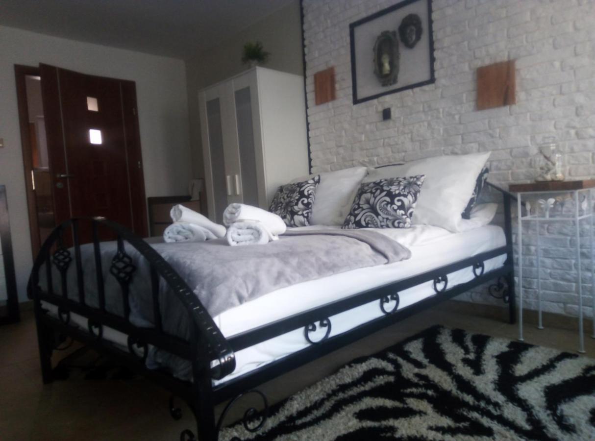 K 2 Hotel Jastrzębia Góra Buitenkant foto