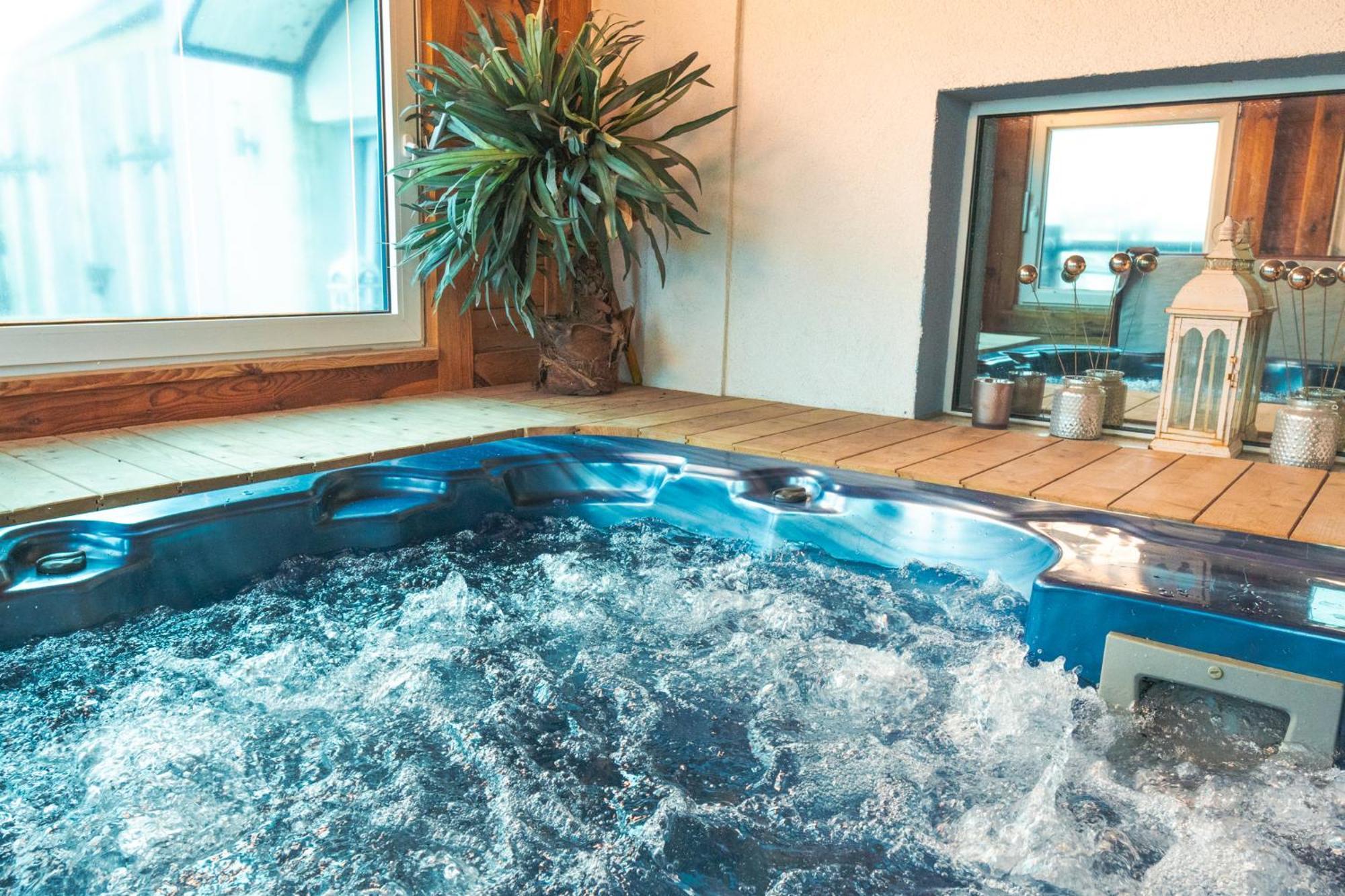 K 2 Hotel Jastrzębia Góra Buitenkant foto